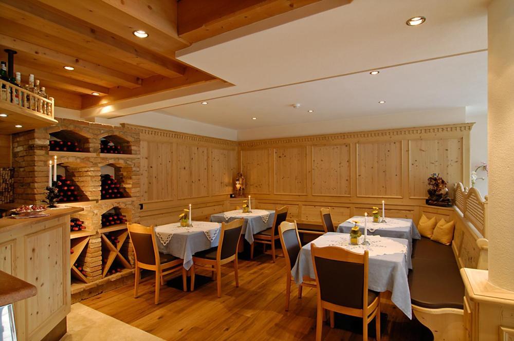 Hotel Talblick Ortisei Extérieur photo