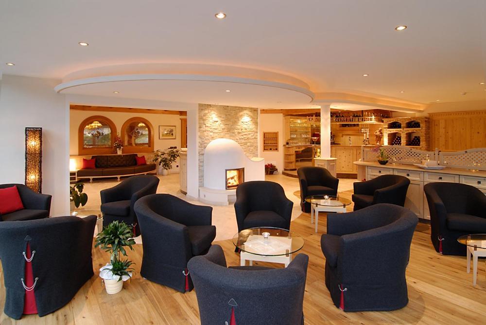 Hotel Talblick Ortisei Extérieur photo