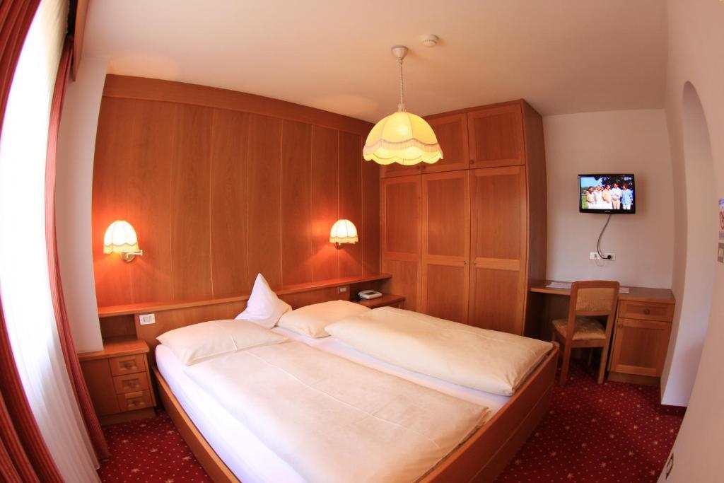 Hotel Talblick Ortisei Chambre photo